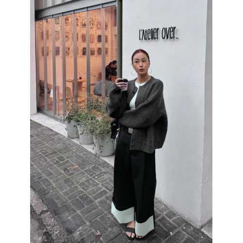 PlaceOrder 復古油畫和平鴿開衫毛衣女秋冬寬松休閒長袖針織上衣 PlaceOrder 復古油畫和平鴿開衫毛衣女秋冬寬松休閒長袖針織上衣