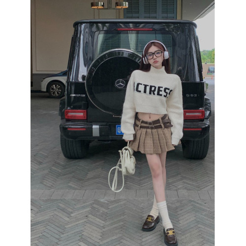 純欲甜辣妹性感短款上衣女秋季設計感小衆高領針織衫毛衣外套上衣 純欲甜辣妹性感短款上衣女秋季設計感小衆高領針織衫毛衣外套上衣