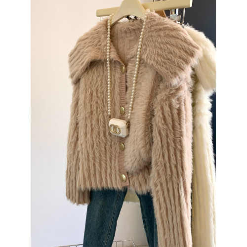 軟糯糯粉色水貂絨翻領開衫女秋季款高級感金釦外套溫柔奶呼呼毛衣 軟糯糯粉色水貂絨翻領開衫女秋季款高級感金釦外套溫柔奶呼呼毛衣