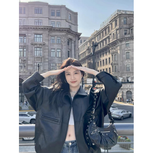 黑色美式復古廓形皮衣外套夾克女秋冬新款高級感機車服小個子上衣 黑色美式復古廓形皮衣外套夾克女秋冬新款高級感機車服小個子上衣