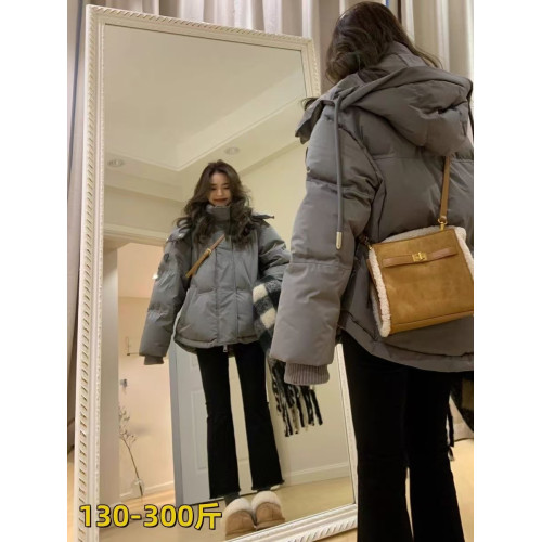 特大碼2-300斤冬季羽絨棉服短款女連帽寬松麵包加厚外套棉襖棉衣 特大碼2-300斤冬季羽絨棉服短款女連帽寬松麵包加厚外套棉襖棉衣