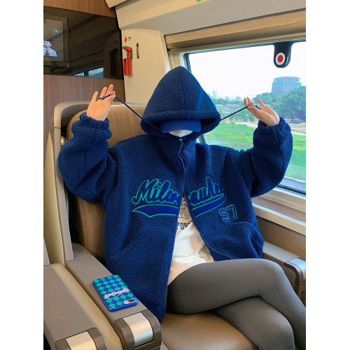 2025秋冬新款小香風克萊因藍小個子美式羊羔毛連帽棒球服厚外套女 2025秋冬新款小香風克萊因藍小個子美式羊羔毛連帽棒球服厚外套女