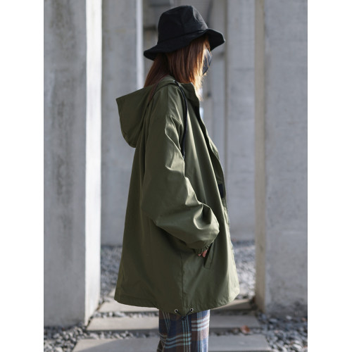 軍綠色機能風春秋款拉鍊薄外套女鹽系寬松工裝夾克戶外露營風穿搭 軍綠色機能風春秋款拉鍊薄外套女鹽系寬松工裝夾克戶外露營風穿搭