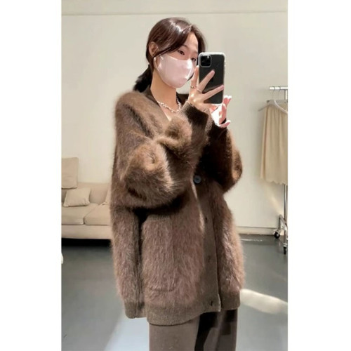 美拉德咖色v領水貂絨毛衣開衫女秋冬季慵懶風中長款加厚針織外套 美拉德咖色v領水貂絨毛衣開衫女秋冬季慵懶風中長款加厚針織外套