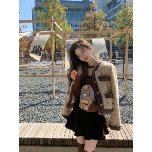 小香風仿羊羔毛保暖短款外套女秋冬2025新款韓版寬松氣質上衣加厚 小香風仿羊羔毛保暖短款外套女秋冬2025新款韓版寬松氣質上衣加厚