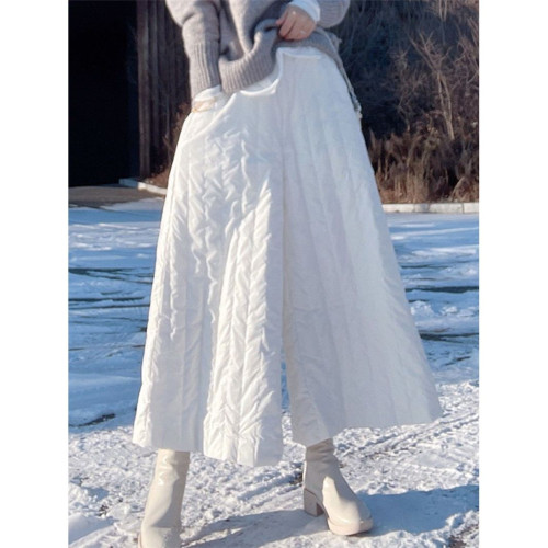 歐貨網紅爆款八九分今年流行裙褲潮2024冬季新款女士羽絨棉褲外穿 歐貨網紅爆款八九分今年流行裙褲潮2024冬季新款女士羽絨棉褲外穿