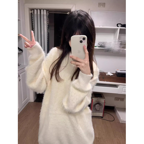 米白色海馬毛軟糯毛衣女高級感韓系慵懶風針織打底衫秋冬加厚上衣 米白色海馬毛軟糯毛衣女高級感韓系慵懶風針織打底衫秋冬加厚上衣