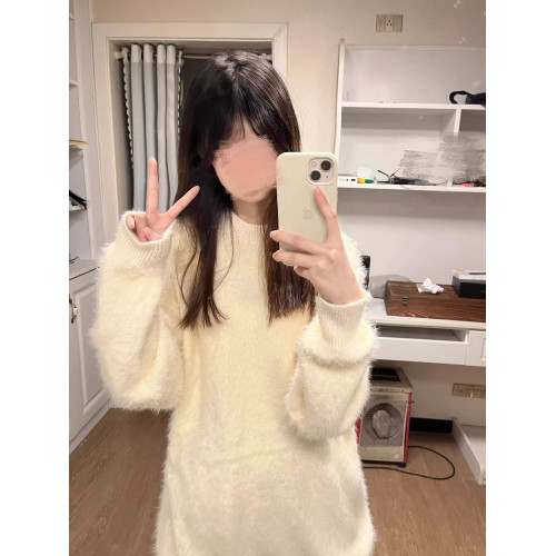 米白色海馬毛軟糯毛衣女高級感韓系慵懶風針織打底衫秋冬加厚上衣 米白色海馬毛軟糯毛衣女高級感韓系慵懶風針織打底衫秋冬加厚上衣