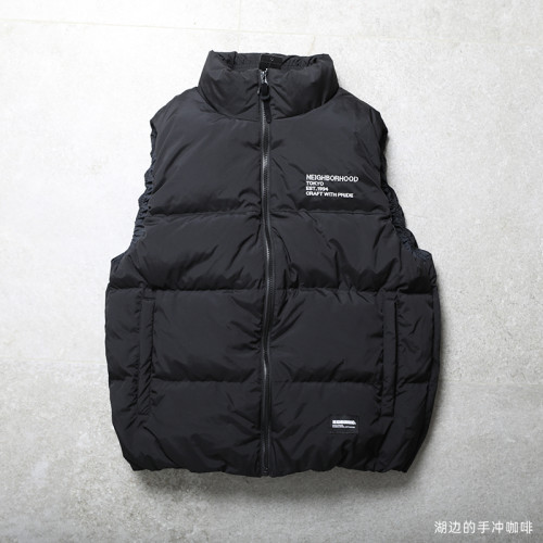 盔清 拼色刺綉款日潮羽絨馬甲 有可能微瑕做工一般對得起