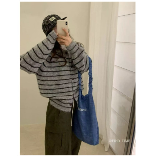 25n0926【鄕丫頭嚴選】毛衣 8001 25n0926【鄕丫頭嚴選】毛衣 8001