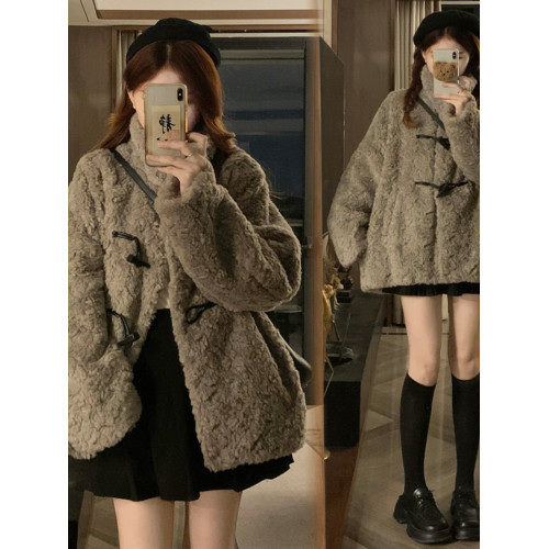 冬季立領羊羔毛外套女加厚寬松高級感毛絨茸茸皮草一體牛角釦棉服 冬季立領羊羔毛外套女加厚寬松高級感毛絨茸茸皮草一體牛角釦棉服