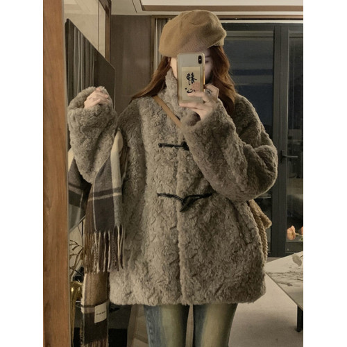 冬季立領羊羔毛外套女加厚寬松高級感毛絨茸茸皮草一體牛角釦棉服 冬季立領羊羔毛外套女加厚寬松高級感毛絨茸茸皮草一體牛角釦棉服