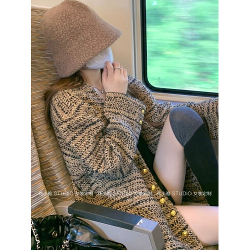 小香風毛呢西裝外套女秋冬2025新款小個子加厚中長款高級感大衣