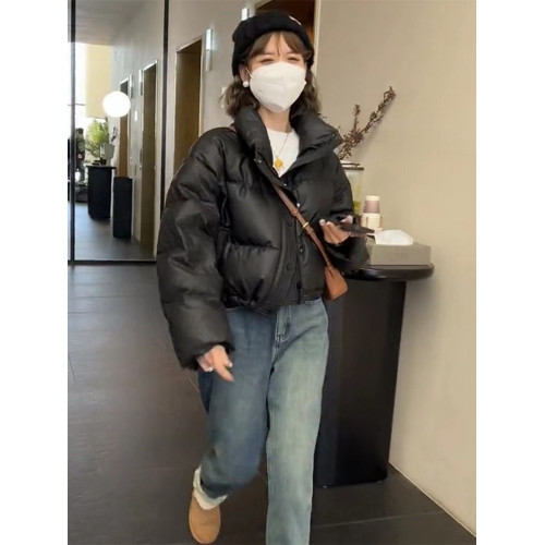 歐貨免洗PU皮短款羽絨服女2025冬季新款時尚加厚立領小個子麵包服 歐貨免洗PU皮短款羽絨服女2025冬季新款時尚加厚立領小個子麵包服