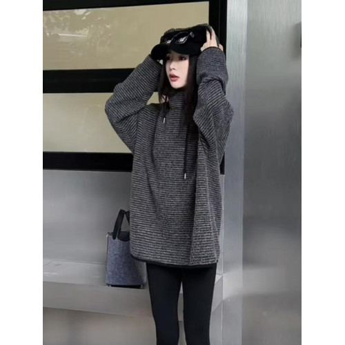 今年流行爆款外套歐貨冬季長袖設計感時尚龜背短款加厚連帽羽絨服 今年流行爆款外套歐貨冬季長袖設計感時尚龜背短款加厚連帽羽絨服