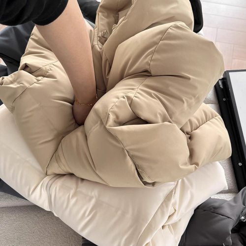 日單U+試衣間~無縫壓膠羽絨服女90白鴨絨防風防水保暖連帽外套 日單U+試衣間~無縫壓膠羽絨服女90白鴨絨防風防水保暖連帽外套