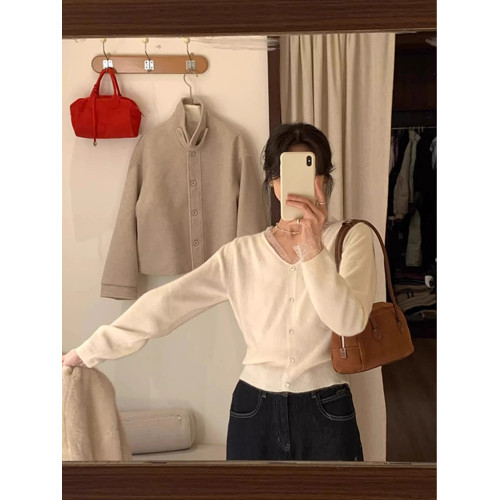 漂亮蕾絲V領白色毛衣女波點拼接針織衫內搭短上衣秋冬小香打底衫