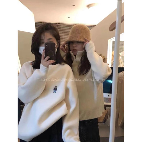 小熊刺綉圓領針織衫女慵懶秋冬季內搭打底衫上衣寬松軟糯加厚毛衣