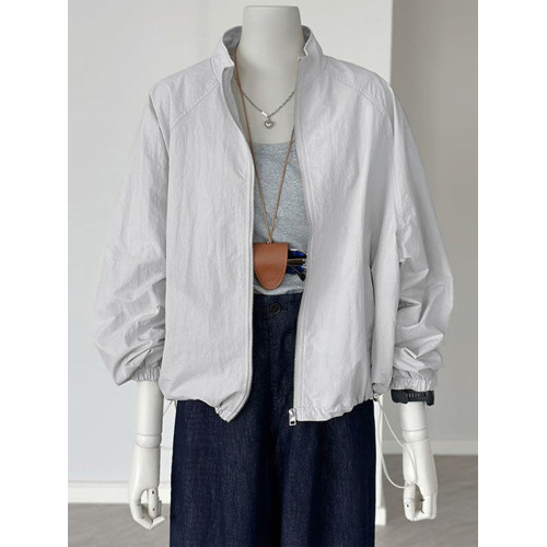 時髦小立領寬松防曬衣薄款外套休閒沖鋒衣夏秋戶外休閒運動夾克女 時髦小立領寬松防曬衣薄款外套休閒沖鋒衣夏秋戶外休閒運動夾克女