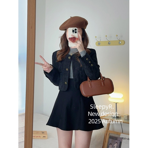 法式小香風外套女高級感修身顯高收腰長袖氣質名媛粗花呢夾克上衣 法式小香風外套女高級感修身顯高收腰長袖氣質名媛粗花呢夾克上衣