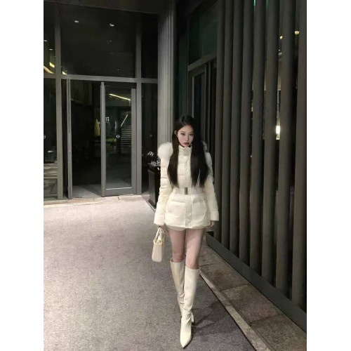 巨好看的中長款白色收腰90白鴨絨羽絨服女保暖加厚大毛領連帽外套 巨好看的中長款白色收腰90白鴨絨羽絨服女保暖加厚大毛領連帽外套