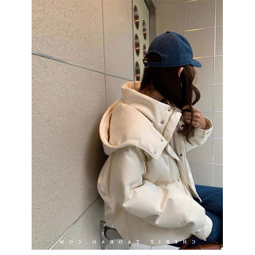高級感2025年冬季連帽羽絨服女加厚90白鴨絨派克服短款PU皮衣外套 高級感2025年冬季連帽羽絨服女加厚90白鴨絨派克服短款PU皮衣外套