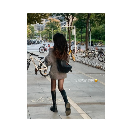 200斤胖MM穿搭慵懶風復古V領寬松灰色麻花毛衣女學生秋冬外穿