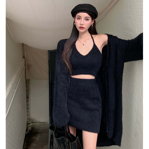 辣妹性感三件套裝吊帶上衣半身短裙冬仿水貂絨中長款開衫毛衣外套 辣妹性感三件套裝吊帶上衣半身短裙冬仿水貂絨中長款開衫毛衣外套