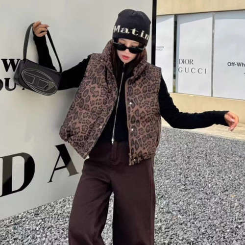 90絨豹紋2025新款秋冬白鴨絨女時尚百搭韓版潮流短款羽絨服馬甲 90絨豹紋2025新款秋冬白鴨絨女時尚百搭韓版潮流短款羽絨服馬甲