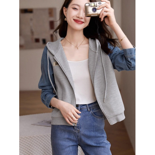 休閒牛仔拼接上衣2025春秋新款設計感抽繩連帽質感百搭夾克外套女 休閒牛仔拼接上衣2025春秋新款設計感抽繩連帽質感百搭夾克外套女