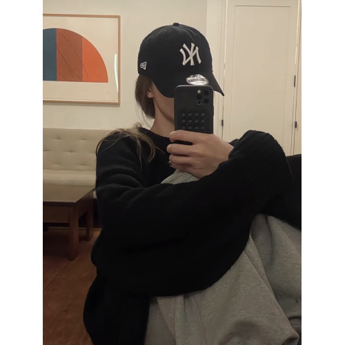 慵懶高級感黑色套頭浣熊絨毛衣女秋冬外穿寬松軟糯加厚內搭針織衫