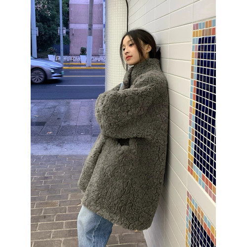 2025秋冬皮毛一體羊羔毛外套女中長款寬松慵懶高級感休閒毛毛大衣 2025秋冬皮毛一體羊羔毛外套女中長款寬松慵懶高級感休閒毛毛大衣