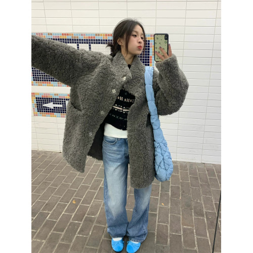 2025秋冬皮毛一體羊羔毛外套女中長款寬松慵懶高級感休閒毛毛大衣 2025秋冬皮毛一體羊羔毛外套女中長款寬松慵懶高級感休閒毛毛大衣