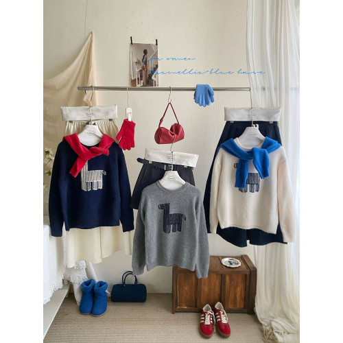 藝術生線條小馬提花手感超好灰色毛衣女秋冬復古套頭外穿針織上衣 藝術生線條小馬提花手感超好灰色毛衣女秋冬復古套頭外穿針織上衣