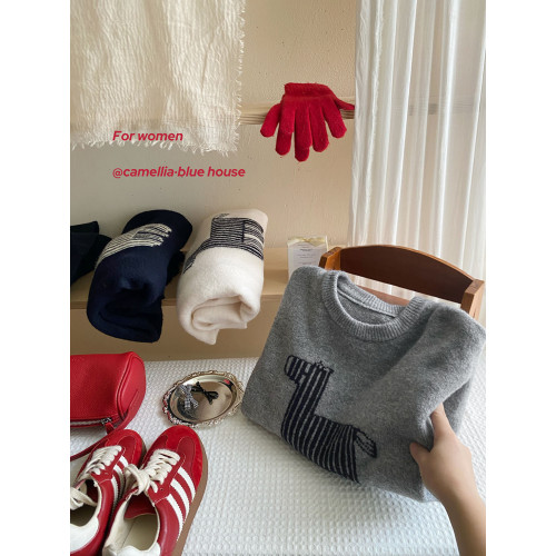 藝術生線條小馬提花手感超好灰色毛衣女秋冬復古套頭外穿針織上衣 藝術生線條小馬提花手感超好灰色毛衣女秋冬復古套頭外穿針織上衣