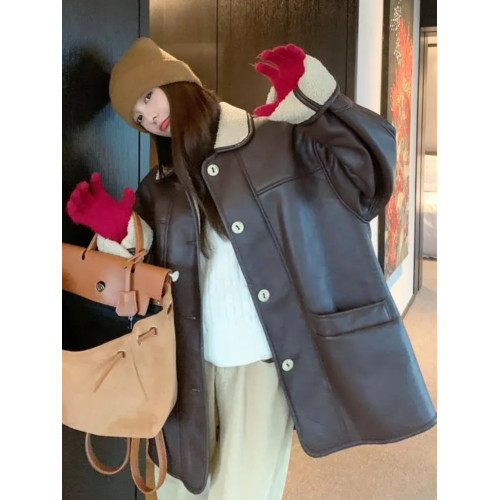 胖mm300斤大碼復古羊羔毛外套女秋冬寬松撞色加厚皮毛一體機車服 胖mm300斤大碼復古羊羔毛外套女秋冬寬松撞色加厚皮毛一體機車服