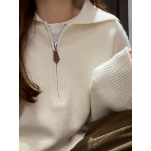 白色翻領套頭毛衣女秋冬季2025新款慵懶高級感內搭打底針織衫上衣