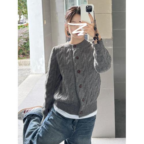 灰色麻花毛衣外套女秋冬季2025新款慵懶風高級感加厚針織開衫上衣