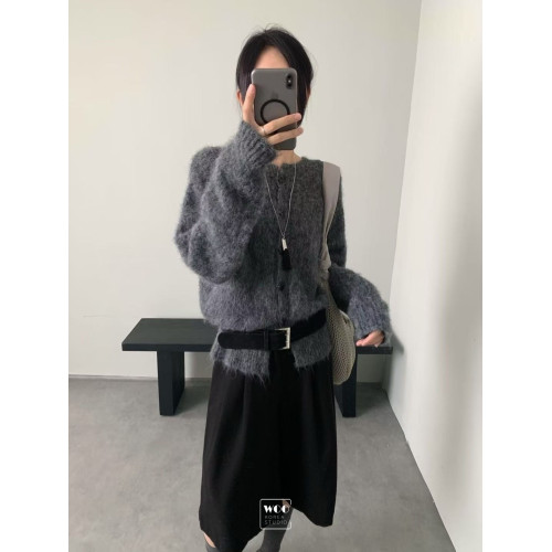 Exclusive type 秋冬韓系慵懶簡約系釦百搭長袖針織衫開衫毛衣女