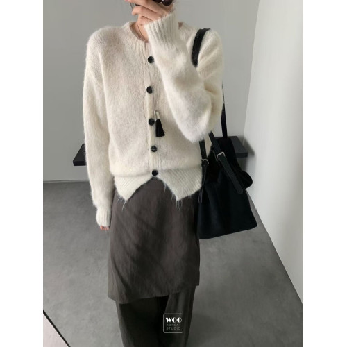 Exclusive type 秋冬韓系慵懶簡約系釦百搭長袖針織衫開衫毛衣女