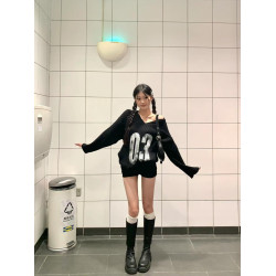 美式復古辣妹黑色露肩V領毛衣女秋冬2025新款寬松慵懶風針織外套