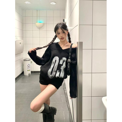 美式復古辣妹黑色露肩V領毛衣女秋冬2025新款寬松慵懶風針織外套