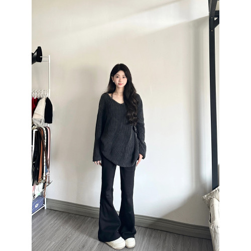 寬松V領灰色毛衣女慵懶風2025秋冬新款高級感長袖套頭針織衫上衣