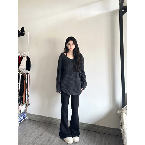 寬松V領灰色毛衣女慵懶風2025秋冬新款高級感長袖套頭針織衫上衣