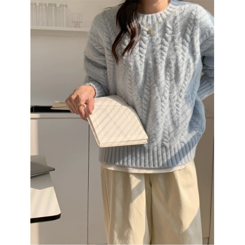 奶藍色慵懶風麻花毛衣女秋冬2025新款加厚高級感內搭套頭針織上衣