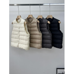 秋冬實穿！輕盈保暖90白鴨絨立領H版內搭無袖羽絨馬甲背心冬馬夾