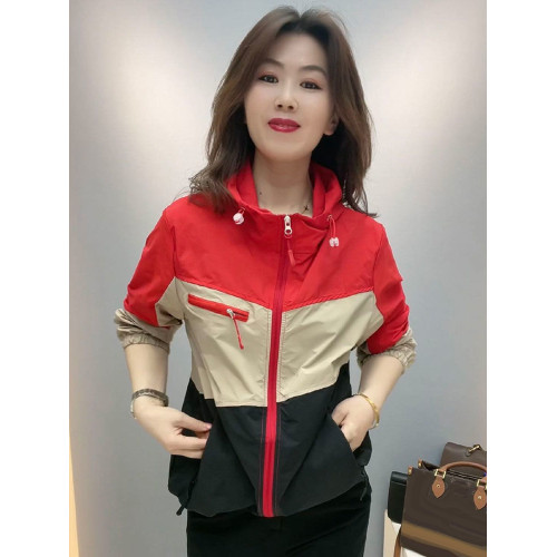 洋氣時尚撞色連帽寬松防曬2024春季新款長袖短外套氣質大碼女裝潮 洋氣時尚撞色連帽寬松防曬2024春季新款長袖短外套氣質大碼女裝潮