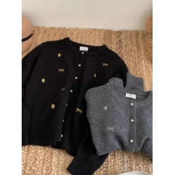 高級灰蝴蝶結刺綉針織外套浙江普院毛衣桐鄕高級嘉興濮院羊毛開衫