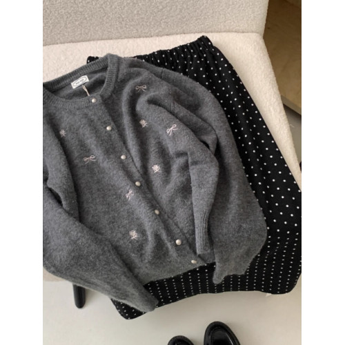 高級灰蝴蝶結刺綉針織外套浙江普院毛衣桐鄕高級嘉興濮院羊毛開衫