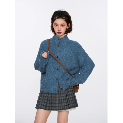 藍色半高領針織毛衣開衫女秋冬季慵懶復古浣熊絨立領加厚上衣外套 藍色半高領針織毛衣開衫女秋冬季慵懶復古浣熊絨立領加厚上衣外套